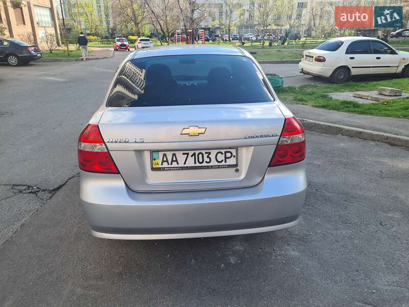 Седан Chevrolet Aveo 2007 в Києві