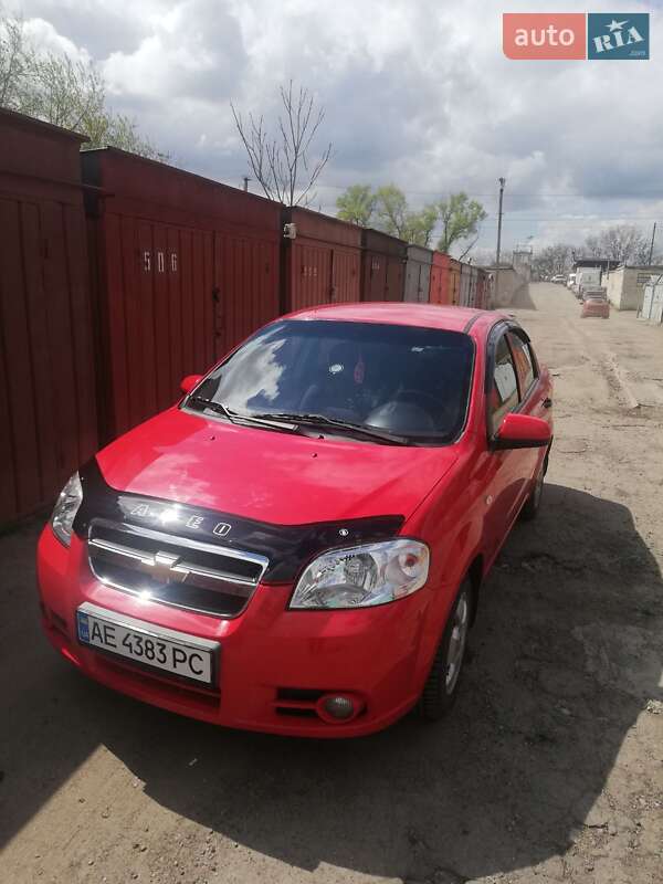 Седан Chevrolet Aveo 2008 в Днепре