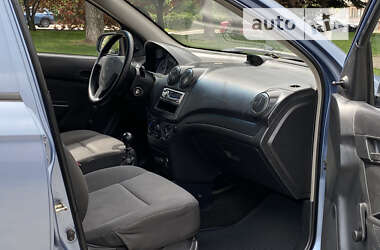 Седан Chevrolet Aveo 2007 в Дніпрі