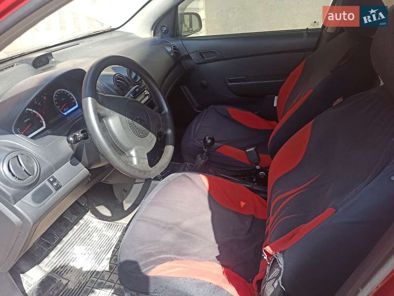 Седан Chevrolet Aveo 2006 в Запоріжжі