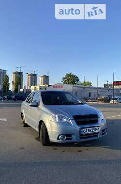 Седан Chevrolet Aveo 2008 в Киеве