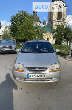 Седан Chevrolet Aveo 2005 в Києві