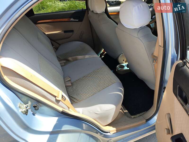 Седан Chevrolet Aveo 2007 в Зеленодольську фото 18 Седан Chevrolet Aveo 2007 в Зеленодольську