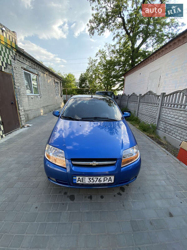 Хэтчбек Chevrolet Aveo 2008 в Днепре