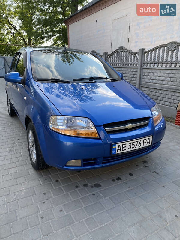Хэтчбек Chevrolet Aveo 2008 в Днепре