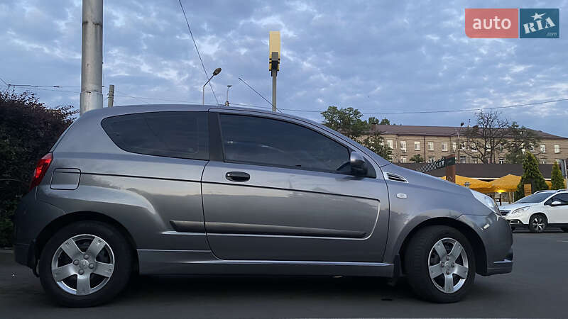 Хэтчбек Chevrolet Aveo 2008 в Днепре фото 2 Хэтчбек Chevrolet Aveo 2008 в Днепре
