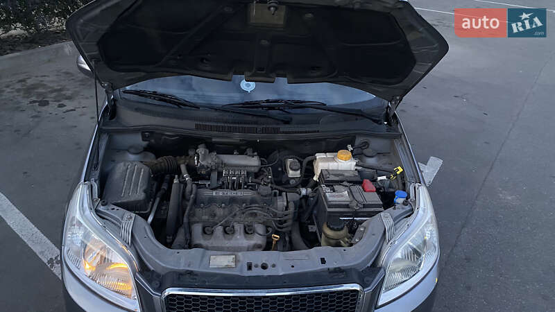 Хэтчбек Chevrolet Aveo 2008 в Днепре фото 15 Хэтчбек Chevrolet Aveo 2008 в Днепре