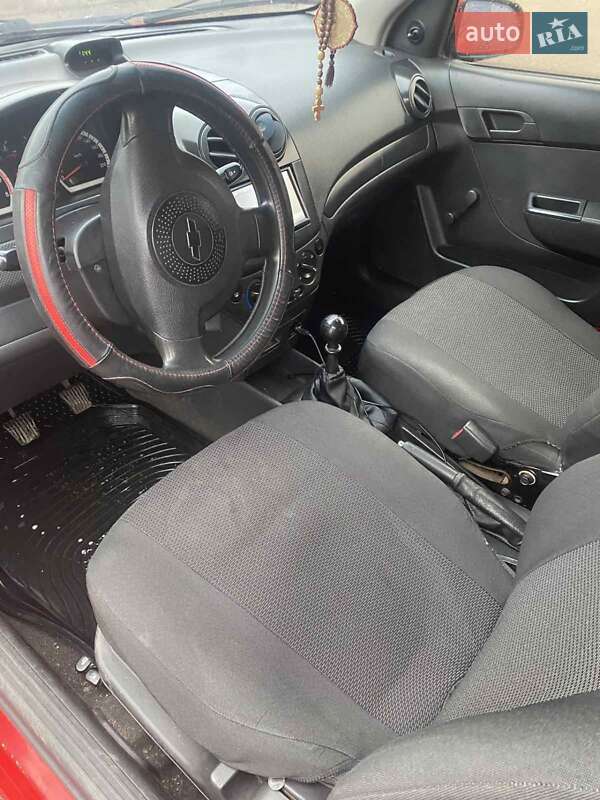 Седан Chevrolet Aveo 2007 в Сумах
