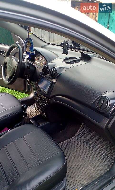 Седан Chevrolet Aveo 2007 в Ніжині