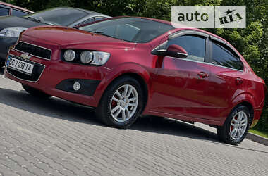 Седан Chevrolet Aveo 2014 в Вінниці