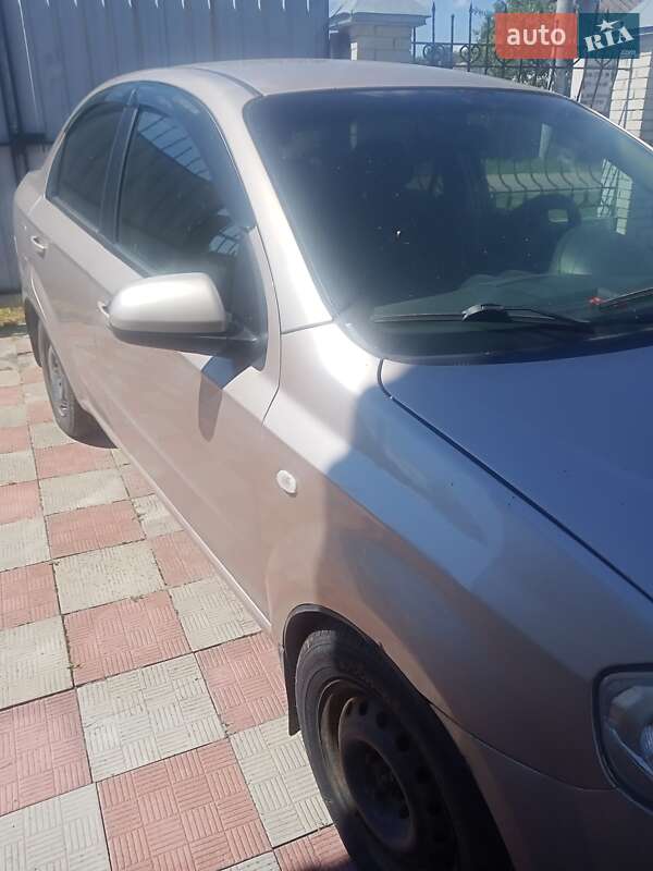 Седан Chevrolet Aveo 2008 в Чернигове
