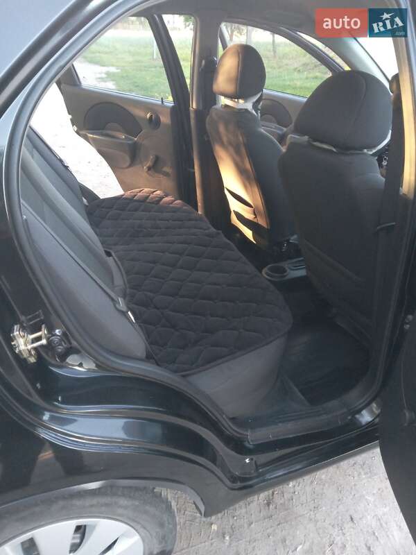 Седан Chevrolet Aveo 2006 в Бердичеві