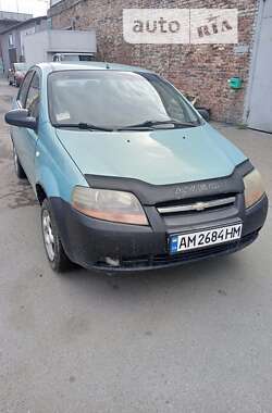 Седан Chevrolet Aveo 2005 в Чуднове