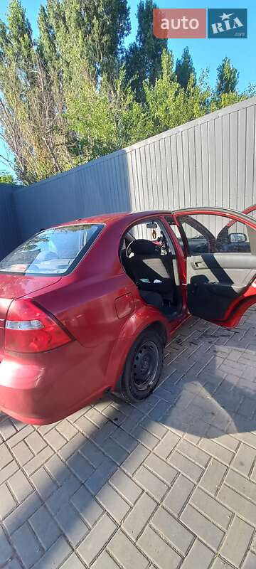 Седан Chevrolet Aveo 2007 в Николаеве