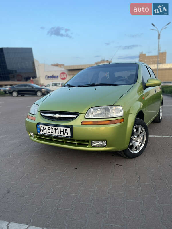 Chevrolet Aveo 2005