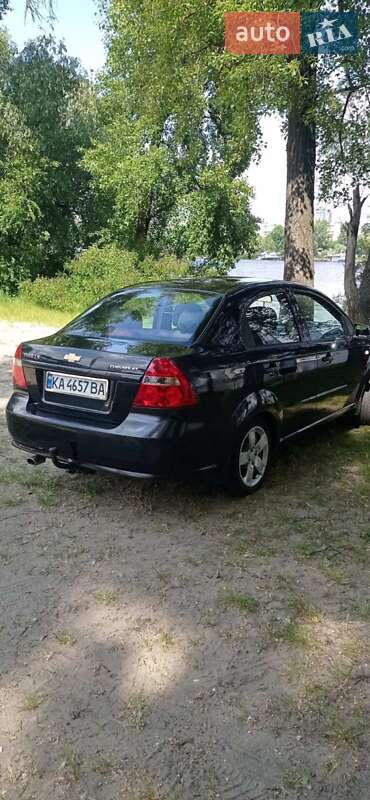 Седан Chevrolet Aveo 2011 в Киеве