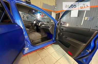 Седан Chevrolet Aveo 2007 в Кременчуге