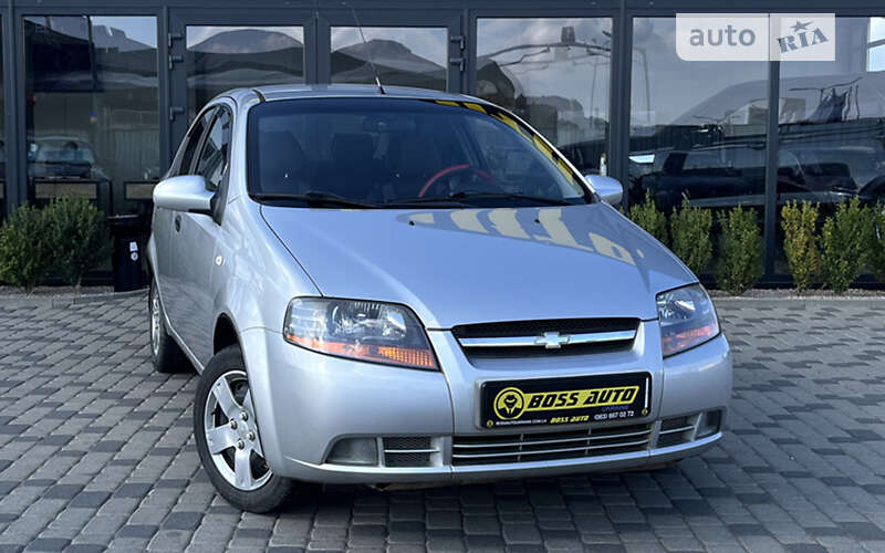 Седан Chevrolet Aveo 2005 в Мукачевому