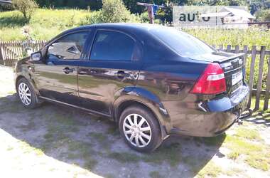 Седан Chevrolet Aveo 2007 в Львове