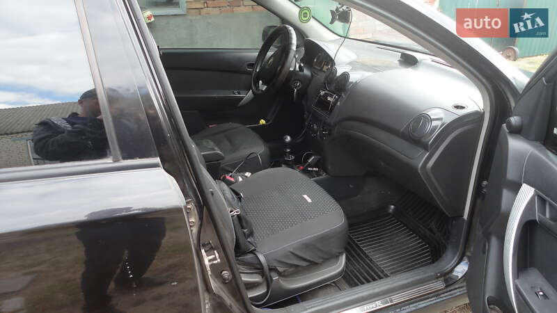 Седан Chevrolet Aveo 2007 в Коростышеве