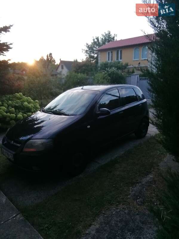 Хэтчбек Chevrolet Aveo 2007 в Киеве