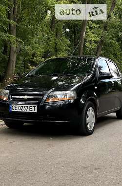 Хэтчбек Chevrolet Aveo 2006 в Черновцах