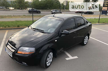 Седан Chevrolet Aveo 2005 в Киеве