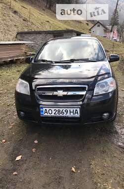 Седан Chevrolet Aveo 2010 в Рахове