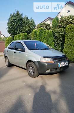 Седан Chevrolet Aveo 2006 в Рівному