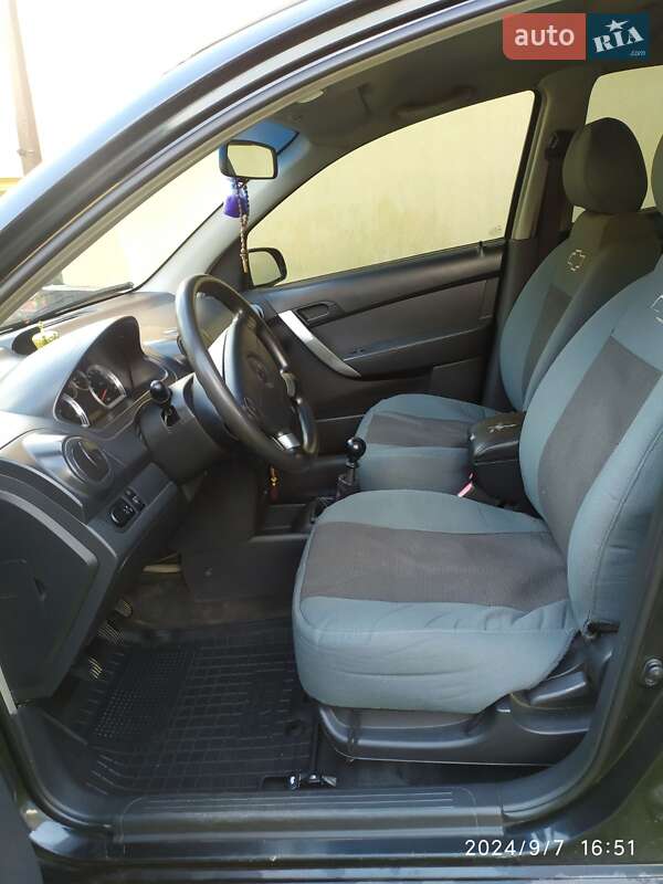 Седан Chevrolet Aveo 2010 в Рахові фото 3 Седан Chevrolet Aveo 2010 в Рахові