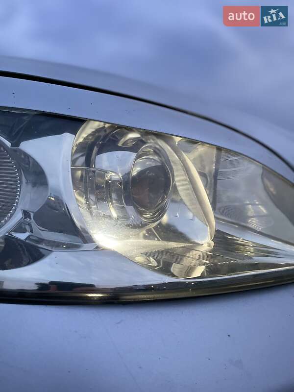 Седан Chevrolet Aveo 2008 в Киеве