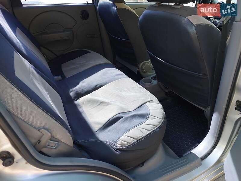 Хэтчбек Chevrolet Aveo 2003 в Николаеве