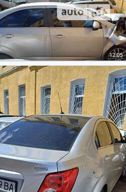 Седан Chevrolet Aveo 2012 в Киеве