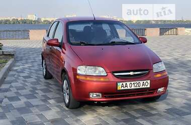 Седан Chevrolet Aveo 2005 в Дніпрі