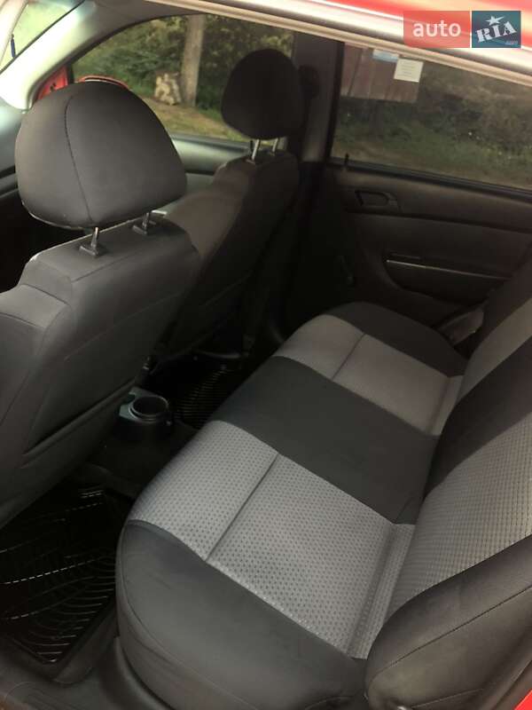 Хэтчбек Chevrolet Aveo 2008 в Львове