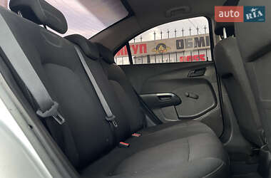 Седан Chevrolet Aveo 2012 в Миколаєві