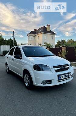 Седан Chevrolet Aveo 2006 в Києві