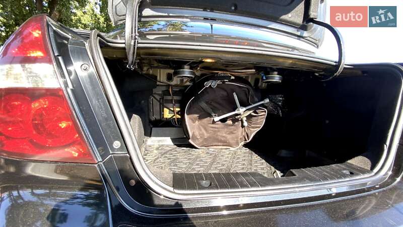 Седан Chevrolet Aveo 2006 в Киеве