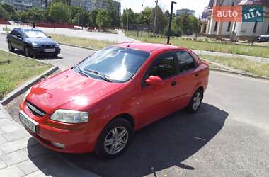 Седан Chevrolet Aveo 2005 в Дніпрі