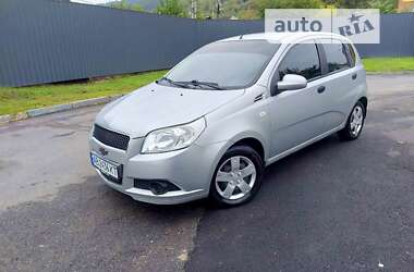 Хэтчбек Chevrolet Aveo 2009 в Могилев-Подольске