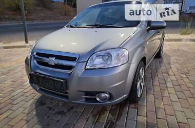 Седан Chevrolet Aveo 2010 в Харькове