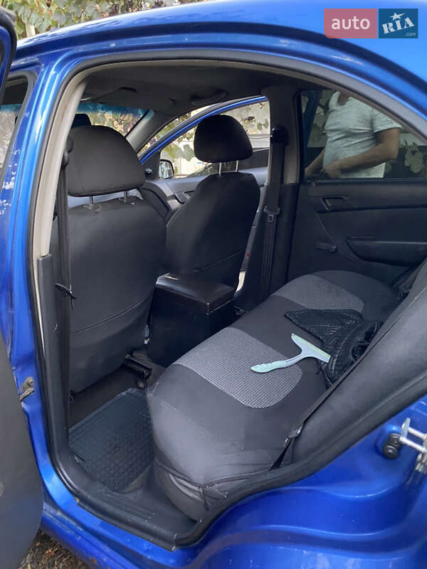 Седан Chevrolet Aveo 2007 в Бучі