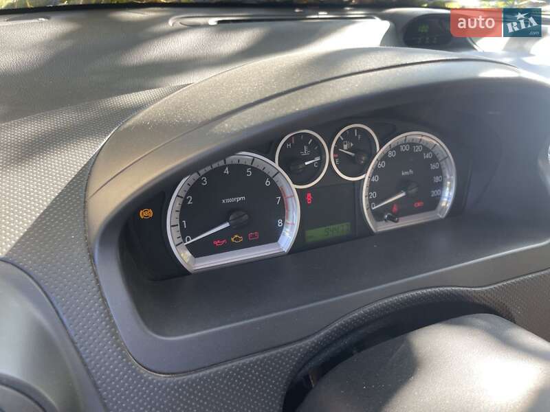 Седан Chevrolet Aveo 2007 в Львові