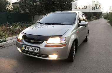 Хэтчбек Chevrolet Aveo 2004 в Каменском