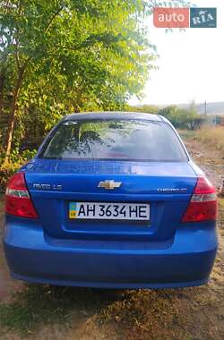 Седан Chevrolet Aveo 2010 в Слов'янську