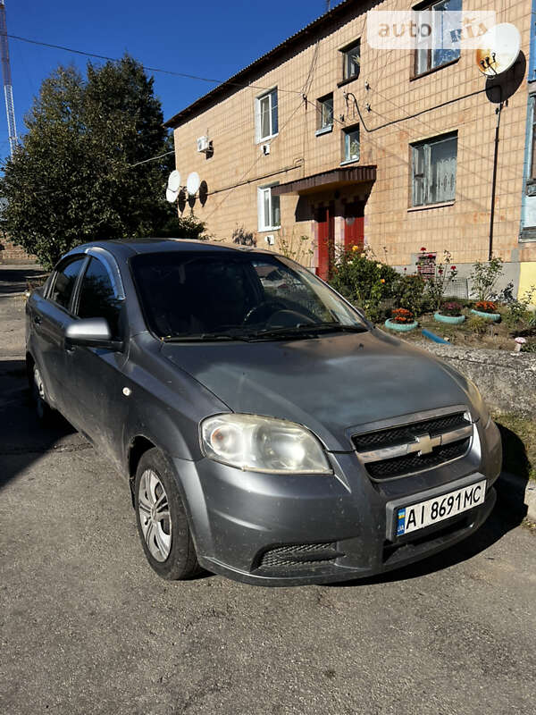 Седан Chevrolet Aveo 2006 в Миронівці