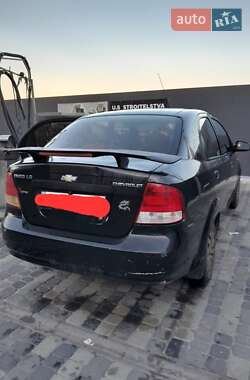 Седан Chevrolet Aveo 2005 в 