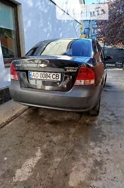 Седан Chevrolet Aveo 2006 в Чопі