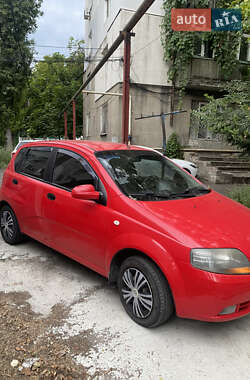 Хэтчбек Chevrolet Aveo 2006 в 