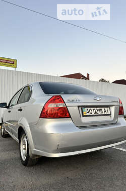 Седан Chevrolet Aveo 2007 в Ужгороде